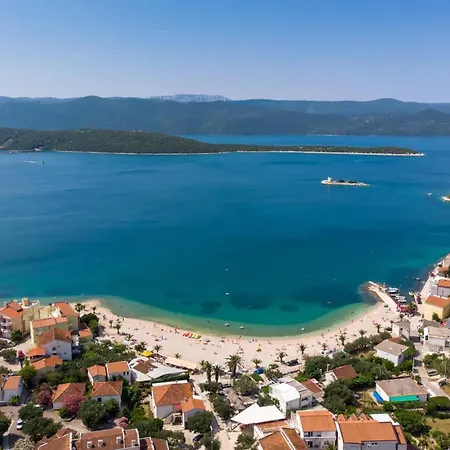 Апартаменты With A Parking Space Klek, Neretva Delta - Usce Neretve - 18708 Клек